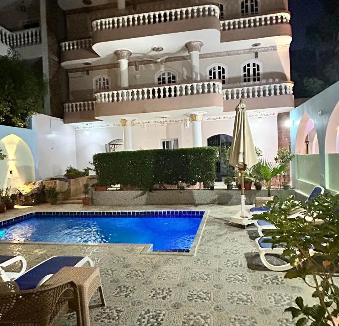 Luxor Palace Apartments